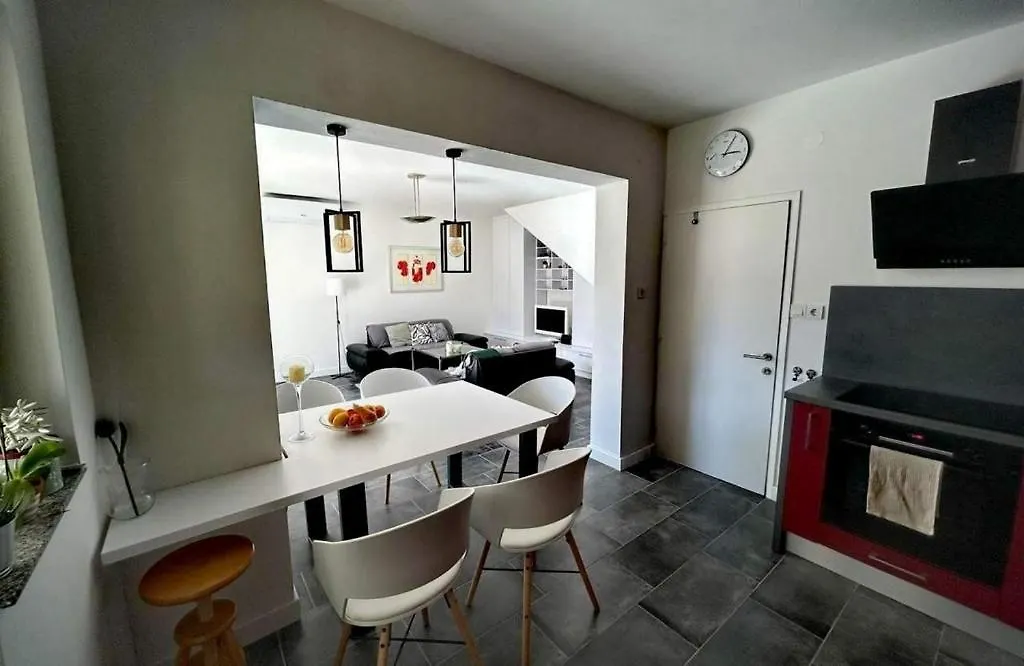 Holiday home Holiday House With A Parking Space Supetarska Draga - Donja, Rab - 24284 Rab Town